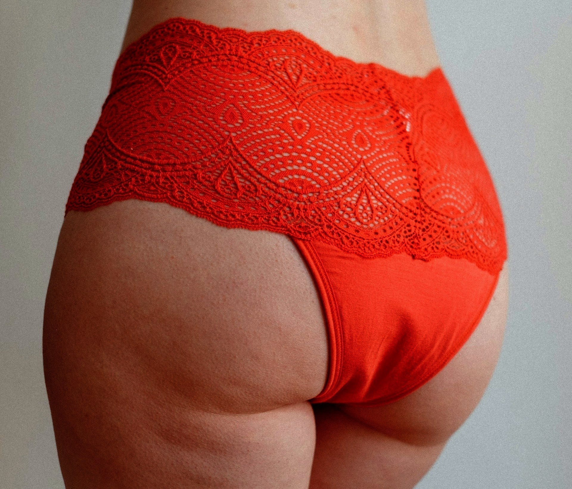 Can You Use Boric Acid Suppositories on Your Period?