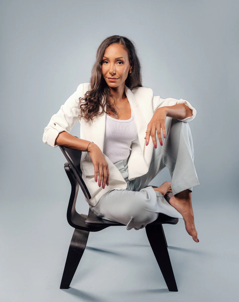 Portrait of Sarah, founder of Pinc Wellness, Australia’s natural feminine care brand.